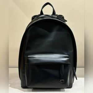 Coach hall Backpack 22  NWT